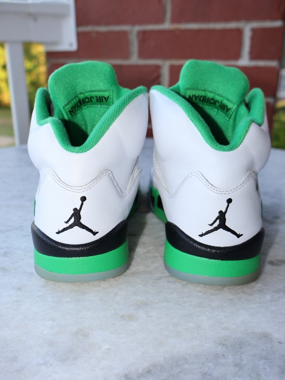 Nike Air Jordan 5 Retro "Lucky Green" - Picture 4 of 8